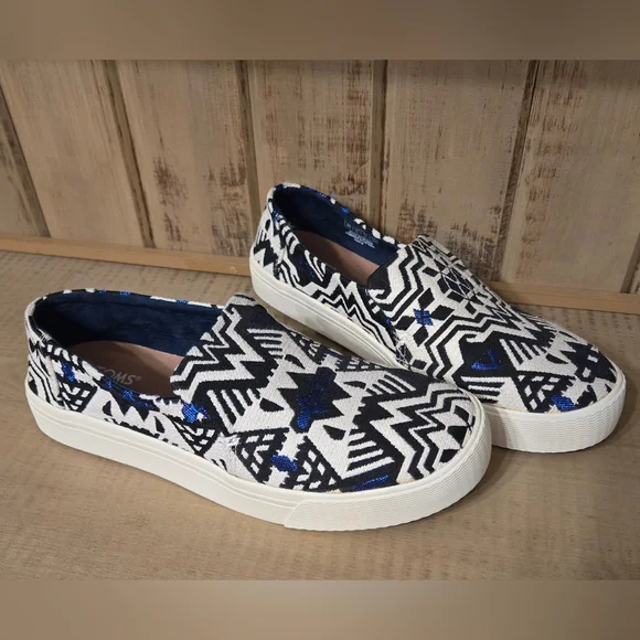 Toms Embroidered Slip On Sunset Stellar Blue Jacquard Womens Shoes Size 6.5 - Picture 1 of 10